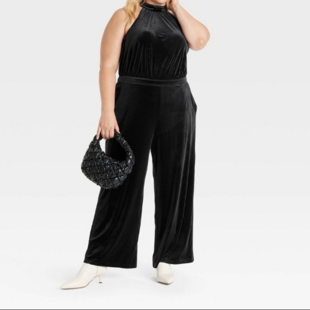 NWT Elegant Black Velvet Halter Black Jumpsuit